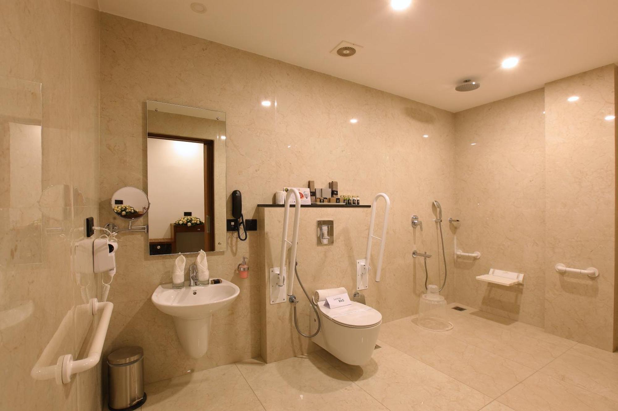 Hotel Prince Kāladi Zewnętrze zdjęcie